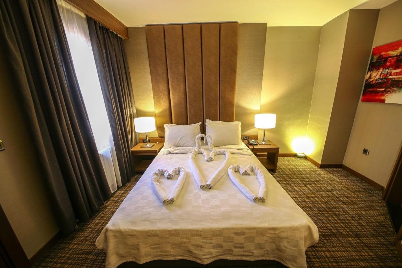 Grand Isias Hotel Adıyaman Exterior foto